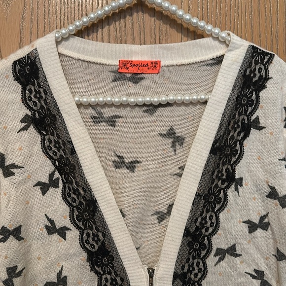 Classy bow style sweater - Picture 4 of 9